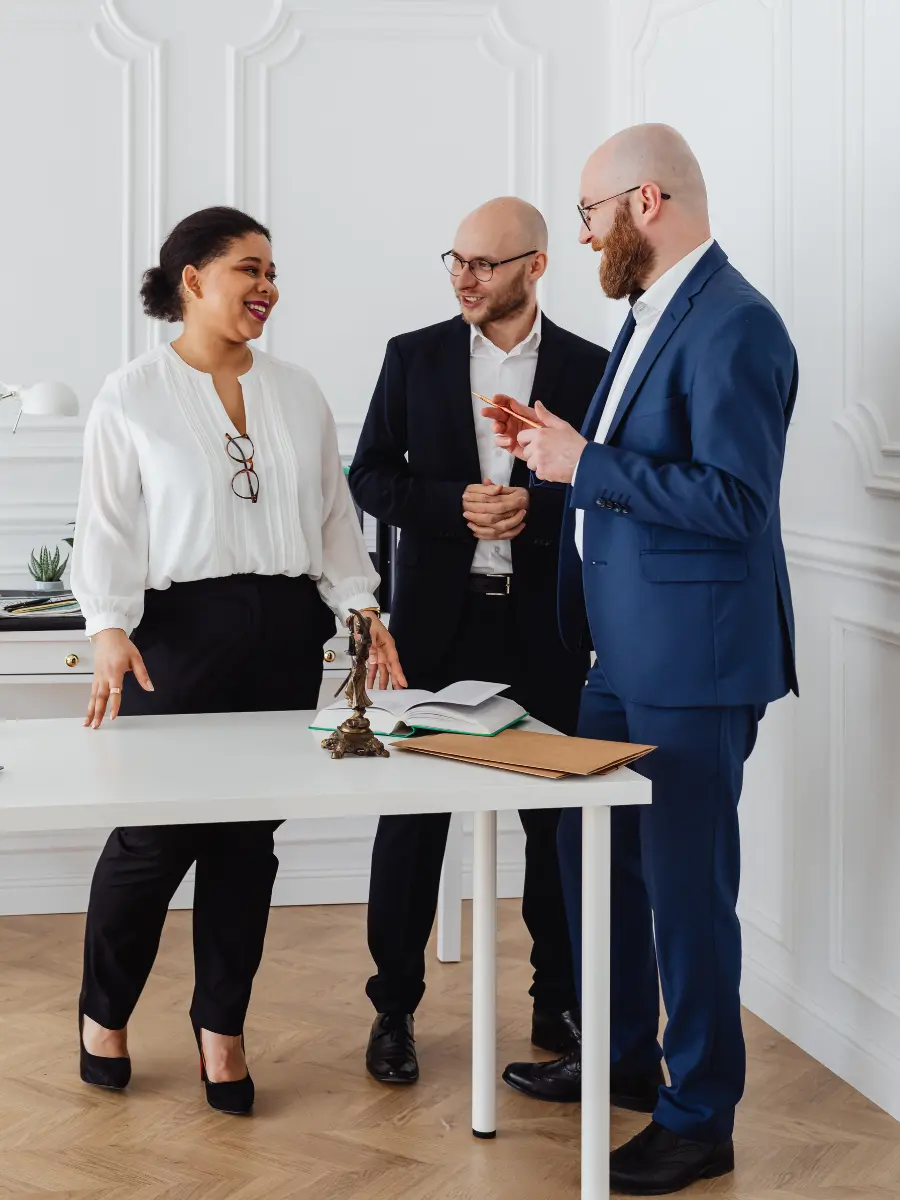 Multilingual KSH TAX accountants meeting with a non-resident founder to set up an Australian Pty Ltd, registered office and ATO registrations